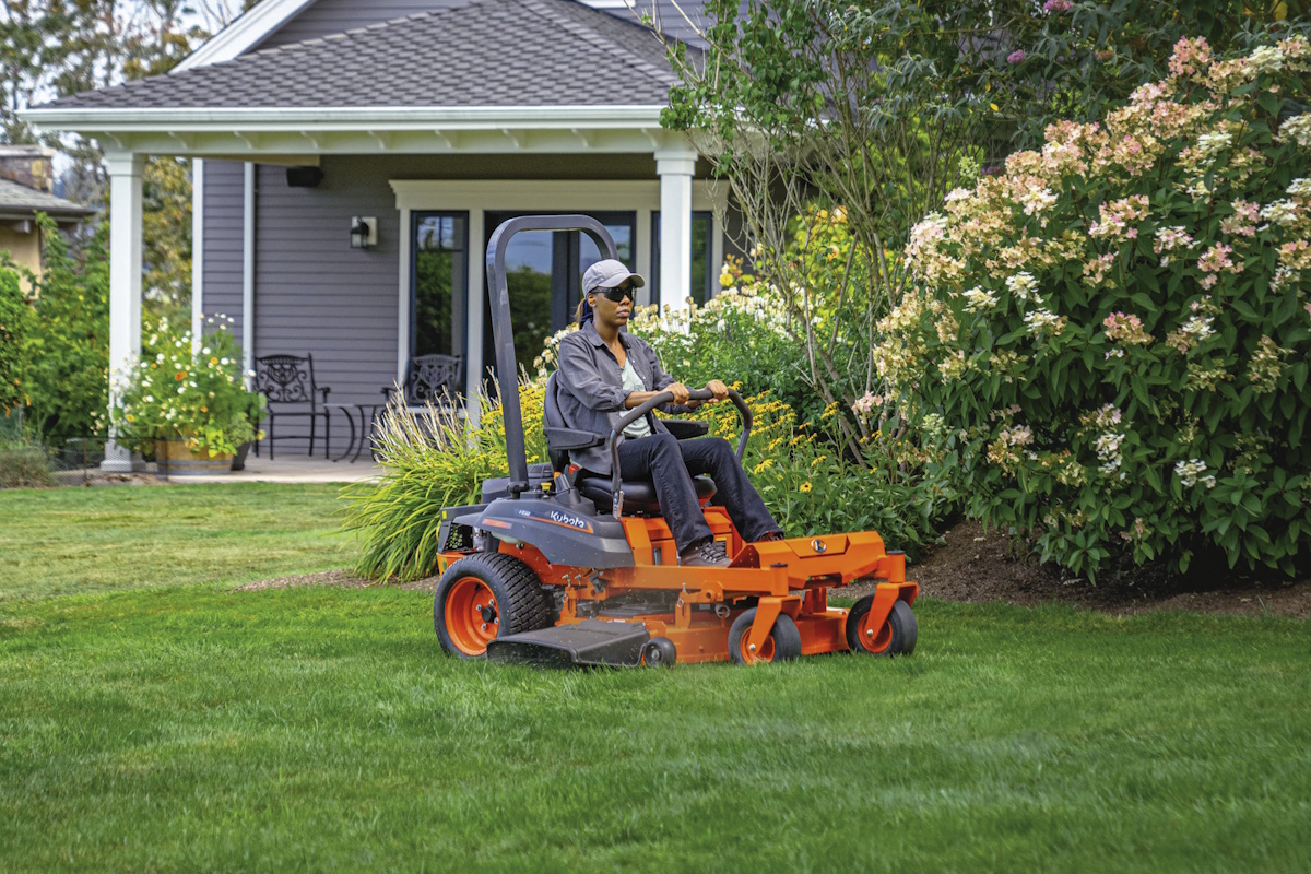 Z232 Mowers | Kubota USA