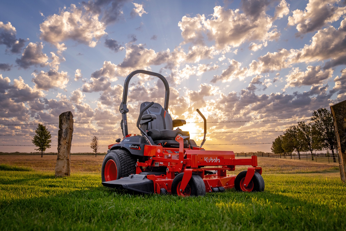 【選抜大株】ライムグリーン　モンタナ Z700 Series Mowers | Kubota USA